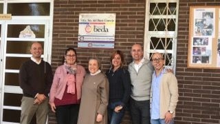La directora del Buen Consejo, Sor Matilde, con miembros del departamento de Inglés y los directores de CentrosD2