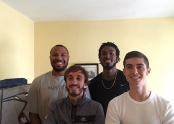 Los jugadores melillenses comparten piso con dos baloncestistas americanos