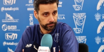 Alejandro Alcoba, durante la rueda de prensa previa al partido de mañana viernes
