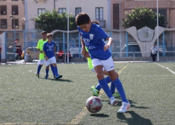 Los jugadores de la cantera de la Unión Deportiva Melilla disputarán una serie de partidillos entre sí.