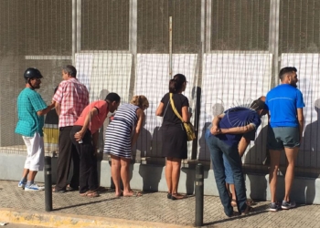 SEPE y Ciudad estudiarán que los planes de empleo de Educación sean de 9 meses en 2018