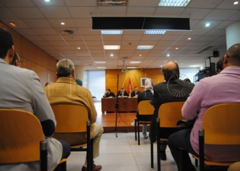 Un testigo dice que el PSOE lo coaccionó para captar gente que votara por correo