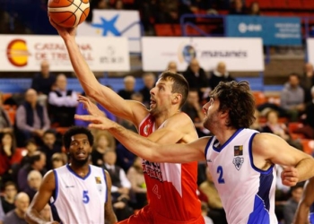 Imagen del capitán de la escuadra manresana, Jordi Trias, en uno de los partidos de esta temporada.