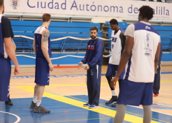 Alcoba se convertirá en el técnico que más partidos ha dirigido al Melilla BC