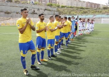 Imagen del partido de ida entre los melillenses y los canarios.