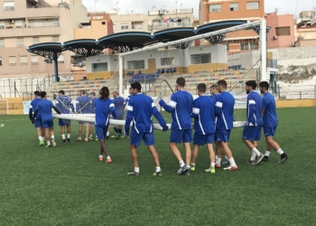 Dani Barrio, portero del Melilla: “Este equipo tiene muchas vidas”