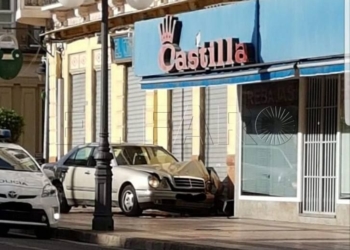 Imagen de un vehículo accidentado el pasado domingo en Melilla