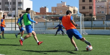 La plantilla de la escuadra azulina descansará hoy martes, aunque en la matinal de ayer lunes se ejercitó en La Espiguera, pensando aún en la remontada frente al Linense