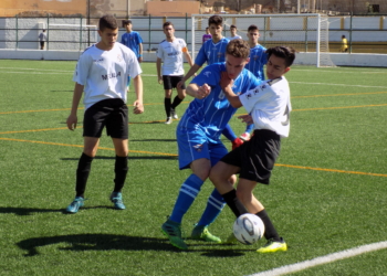 Santi Pérez cree que hicieron méritos suficientes para ganar al Puerto Malagueño, con jugadas polémicas incluidas en el área del conjunto visitante.