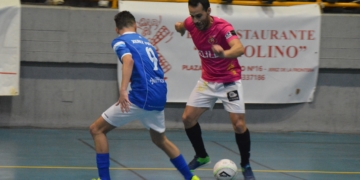 Laure, con el balón, uno de los futbolistas más en forma del Melistar FS