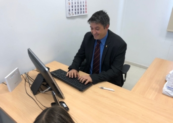 Momento del levantamiento del acta de este choque.