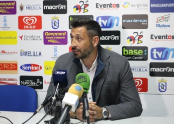 Algunos componentes de la primera plantilla azulina se ejercitaron este martes de manera voluntaria.