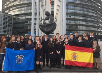 El colegio del Buen Suceso representa a España en el Parlamento de Estrasburgo