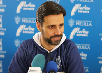 Alejandro Alcoba, durante su comparecencia ante los medios de comunicación en la previa del partido frente al Cáceres Patrimonio de la Humanidad