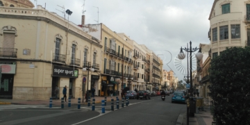 Imagen de tiendas del centro de la ciudad.
