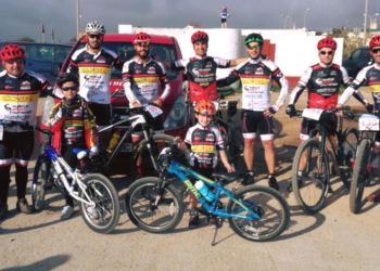 Componentes del Club Ciclista Ciudad Autónoma de Melilla.