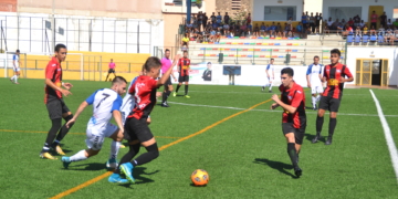 El CF Rusadir cierra la temporada jugando en La Espiguera, estando en juego el descenso o el ascenso a la División de Honor.