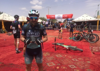 Javier Iglesias logra la machada de terminar la Titan Desert 2018