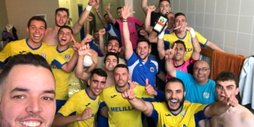 Festejos en el vestuario del Constitución