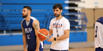El técnico local, Alejandro Alcoba comenzará a preparar las semifinales.