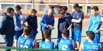 Jugadoras de la escuadra de nuestra ciudad, en uno de los partidos en tierras malagueñas.