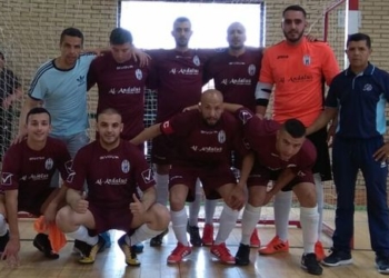Componentes de la escuadra melillense que jugó el partido de ida en tierras sevillanas.