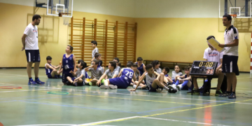 Los jóvenes jugadores de la base del Melilla Baloncesto disfrutaron en la tarde de ayer de una buena tarde de deporte