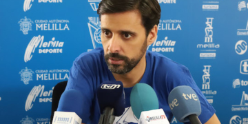 Alejandro Alcoba, técnico del conjunto melillense, señala que no hay nada más importante en el deporte melillense que el partido de esta noche y hace un llamamiento a los aficionados.