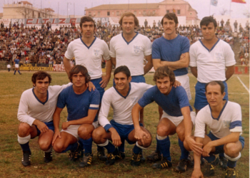 El futbolista melillense, en uno de los equipos que jugó en su trayectoria deportiva.