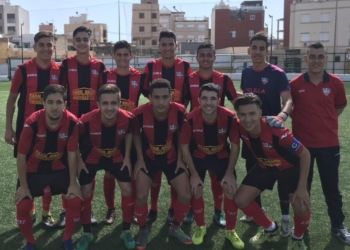 Uno de los once iniciales de la escuadra melillense en la presente temporada liguera