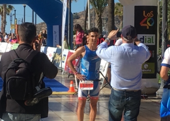 El melillense, en su entrada en la línea de meta.