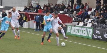El jugador melillense, Sufian, perteneciente a la disciplina de la AD Ceuta se queda sin ascenso en la presente temporada liguera.