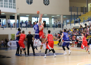 El Melilla Baloncesto espera seguir contando con el respaldo de todos sus aficionados