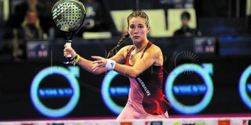 La jugadora española, en uno de sus partidos de la presente temporada en el mundo del pádel.