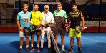 Imágen de una de las parejas que disputaron en la tarde de ayer las semifinales del torneo