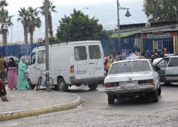 Piden 9 meses de cárcel para un acusado de empujar a un agente en Beni Enzar