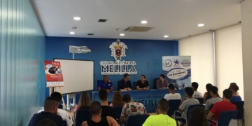 La inauguración de esta nueva actividad formativa de Melilla Náutica corrió a cargo del consejero de Educación, Juventud y Deportes, Antonio Miranda