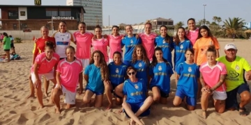 El combinado femenino intensificó sus entrenamientos en la playa de San Lorenzo.
