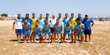 Foto de familia de todos los componentes de la expedición melillense que partirá hacia tierras vascas.