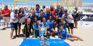 Las jugadoras melillenses se proclaman campeonas de España.