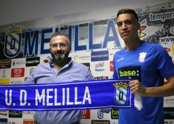El presidente de la entidad unionista estuvo acompañando al nuevo jugador unionista.