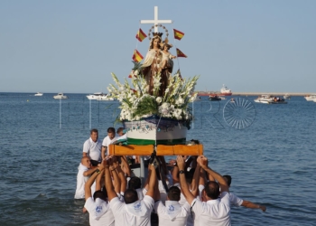 La Virgen del Carmen vuelve a enamorar a Melilla