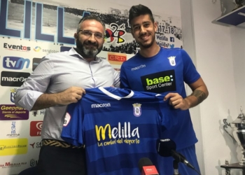 Dani Barrio, ‘Zamora’ del Grupo IV de Segunda División ‘B’, ampliaba hace pocas fechas su compromiso con la escuadra azulina con un contrato que le vincula hasta junio de 2020.