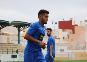 Otegui trabaja duro para volver a entrar en el once titular frente al San Fernando.