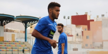Otegui trabaja duro para volver a entrar en el once titular frente al San Fernando.
