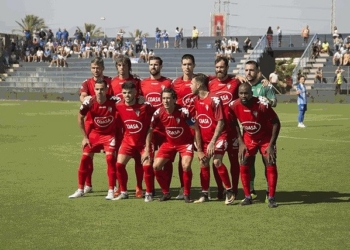 Equipo titular del San Fernando CDI, que se enfrentó al Atlético Malagueño en la primera jornada de liga y que logró la victoria por la mínima (0-1).
