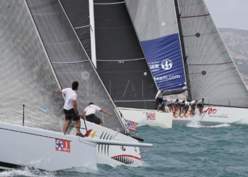 Hasta Melilla ha llegado una flota de diferentes puntos de Andalucía, Murcia y Valencia para competir en las regata d ela Sermana Náutica