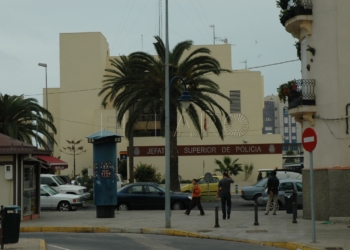 Un militar captura a un ladrón al que vio huyendo con un bolso robado a una mujer