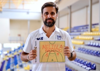 El técnico melillense, Alejandro Alcoba.
