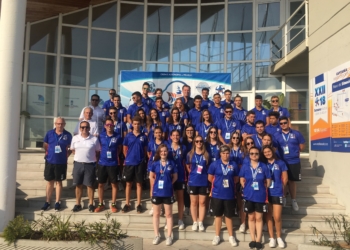 Imagen de grupo de los voluntarios que participarán en la XXII edición de la Semana Náutica de Melilla